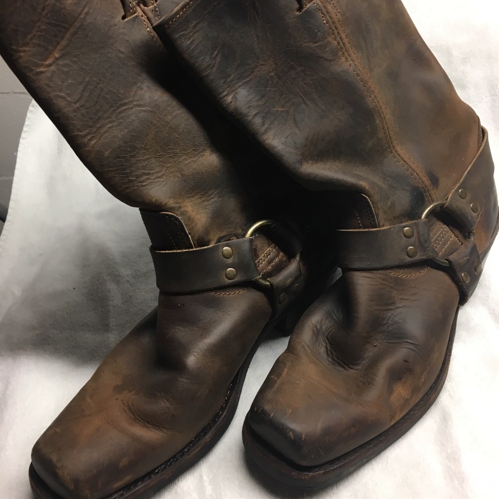 Woman's Frye Boots